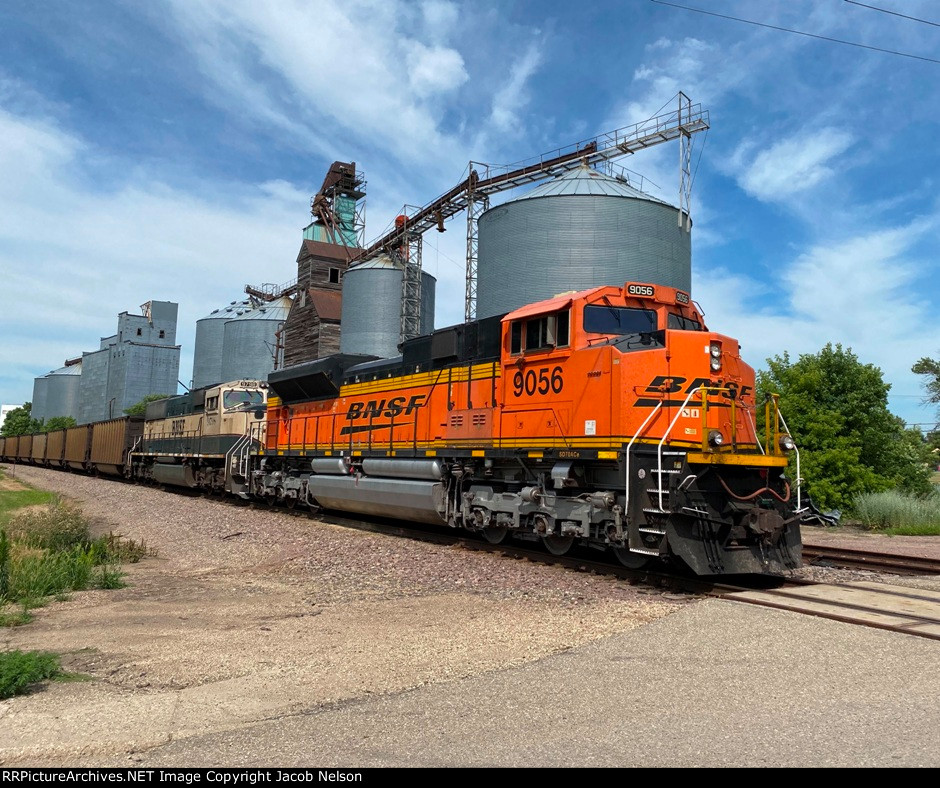 BNSF 9056 (DPU)